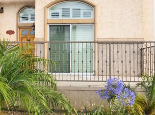 18338 Rayen St, Northridge, CA 91325