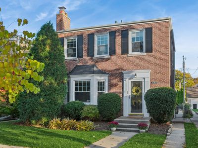 6319 N Le Mai Ave, Chicago, IL, 60646