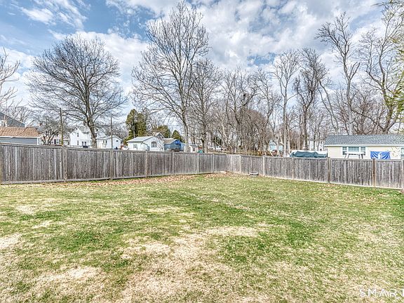 3rd image of 20 George Avenue