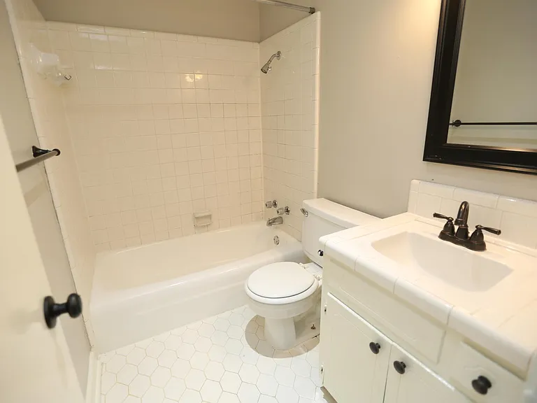 5101 H St #8 — Photo 9