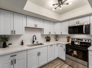 214 E RUTH Avenue #109, Phoenix, AZ 85020