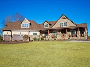 7812 Sutter Rd, Greensboro, NC 27455