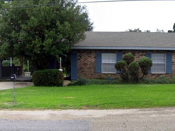 1st image of 2435 Behrman Hwy