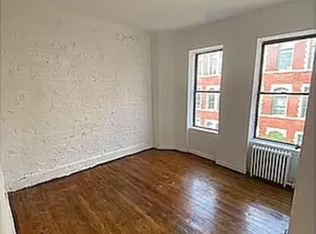 406 E 9th St APT 18, New York, NY 10009