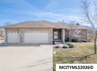 125 Boulder Rd, Mason City, IA 50401