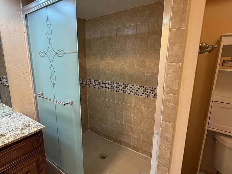 3901 Las Brisas Dr — Photo 29