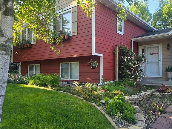 3rd image of 2424 60th St NW