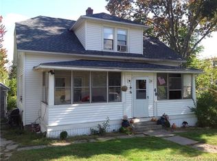 40 2nd St, Suffield, CT 06078