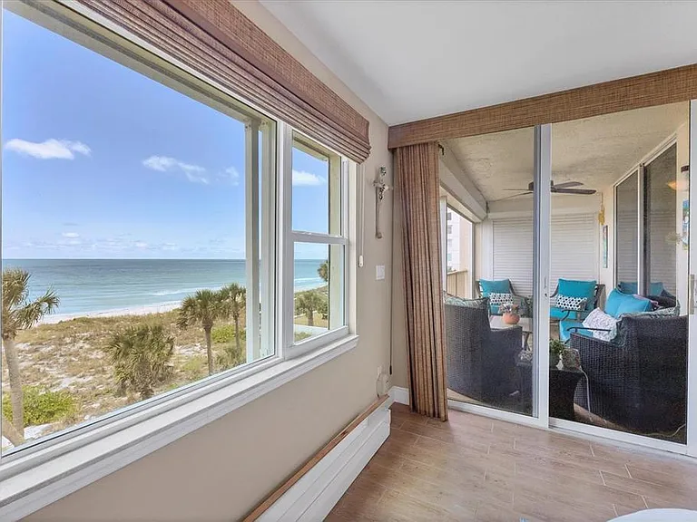 4325 Gulf Of Mexico Dr #408 — Photo 20