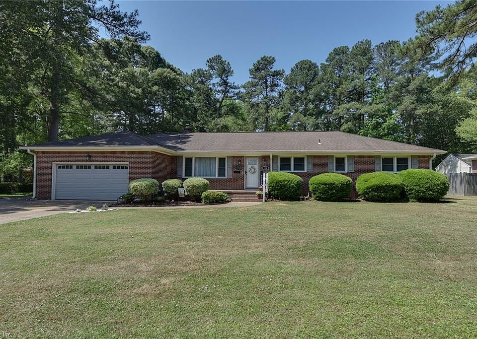 1st image of 416 Briarfield Dr