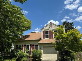 13917 Grey Colt Dr, Gaithersburg, MD 20878