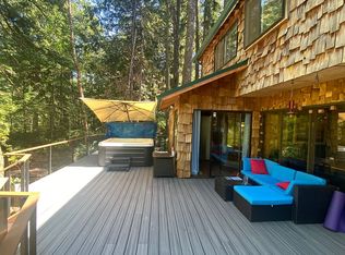 66041 E Mountain Air Dr, Welches, OR 97067