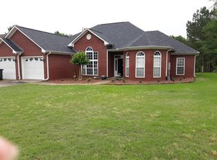 353 Kingston Dr, Florence, AL 35633