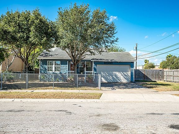 2nd image of 4905 Willowbrook Dr