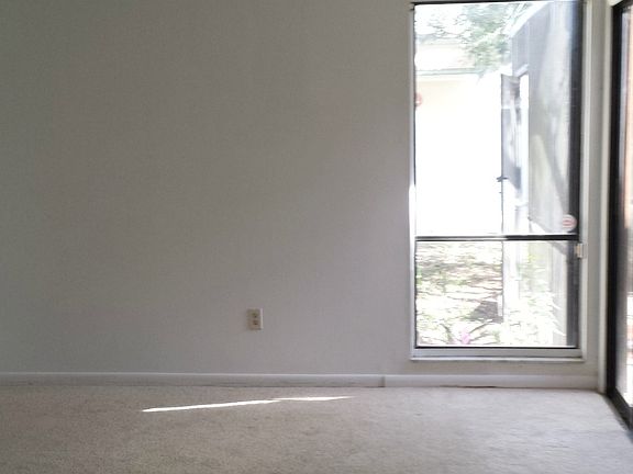 5th image of 13901 Bardmoor Pl