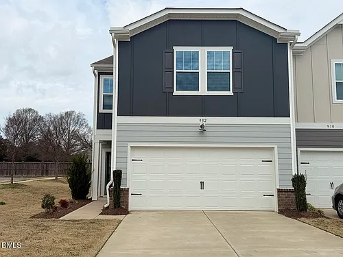 932 Clearhaven Ln Photo 1