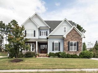 916 Queensdale Dr, Cary, NC 27519
