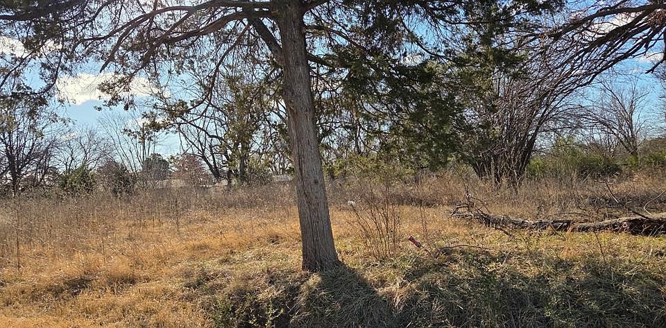 1st image of 601 E Willow St Lot 1-3-9
