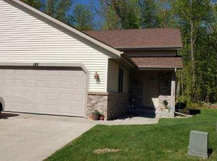 145 Nordic Way, Slinger, WI 53086