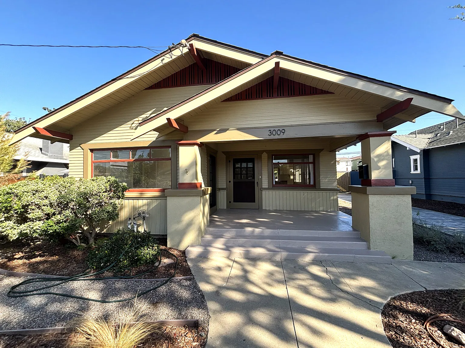 3 bed, 1405 sqft, $4,850 — Photo 1