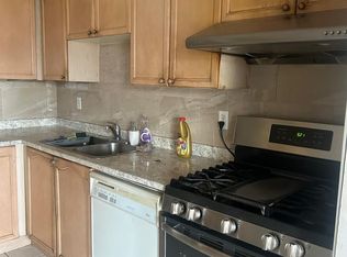 137 Oatfield Rd, Brampton, ON L6R1Y7
