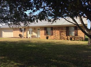 1005 Amy Way, Bonham, TX 75418