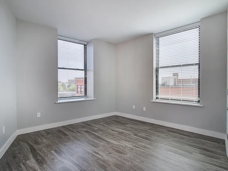23 Central Ave — Photo 22
