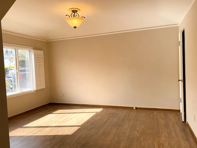128 Poplar Ave — Photo 8