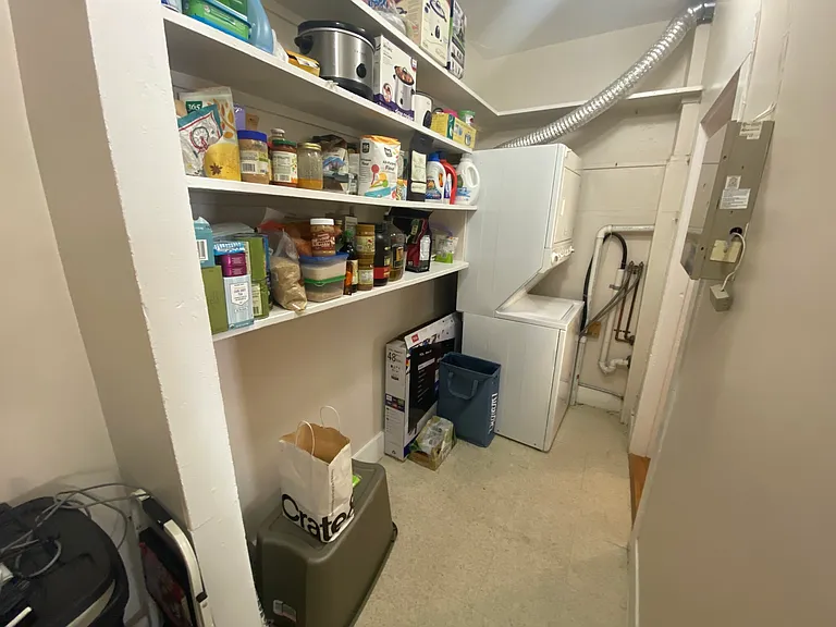 273 Pearl St #3 — Photo 4
