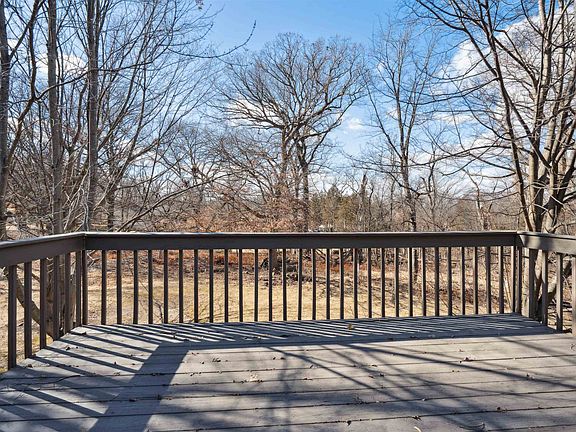 5th image of 15283 Briarwood Dr