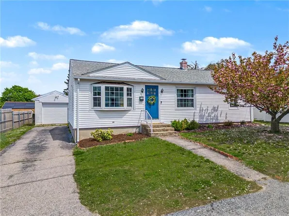 116 Volturno St, North Providence, RI 02904