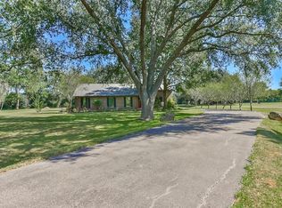 21814 Cardinal Dr, Tomball, TX 77447