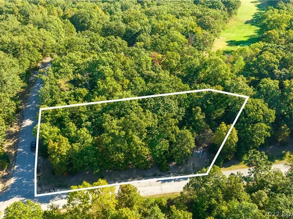 844 Grand Cypress Ct, Sunrise Beach, MO 65079