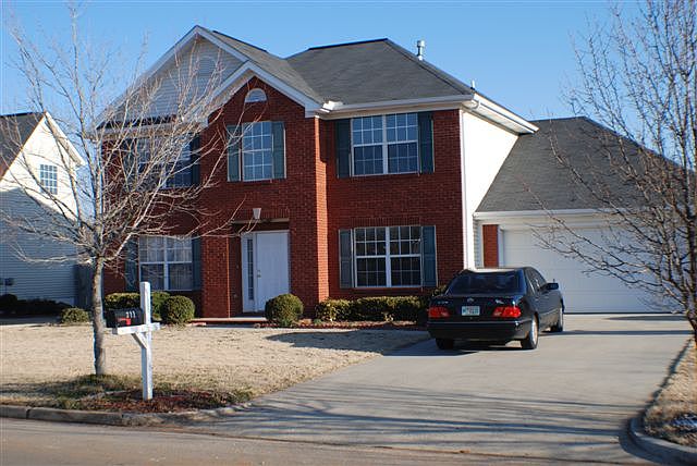 1st image of 311 Bradford Farms Dr