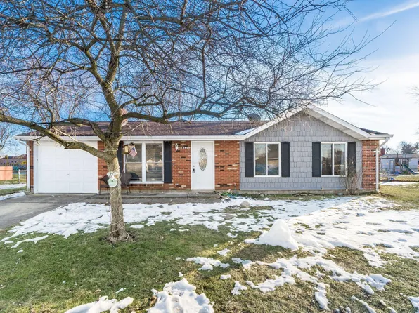 1860 Shoshoni Dr, Circleville, OH 43113