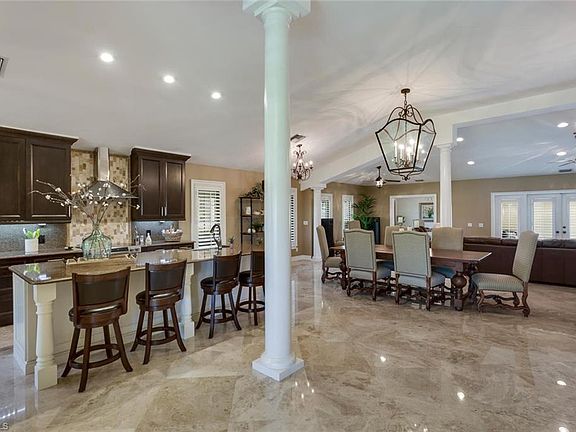 4th image of 14241 Bay Dr