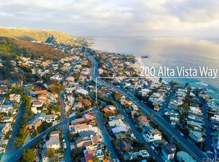 200 Alta Vista Way, Laguna Beach, CA 92651