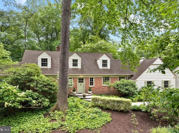 1233 Folkestone Way, Cherry Hill, NJ 08034