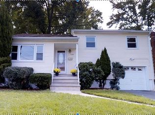 1104 W Chestnut St, Union, NJ 07083