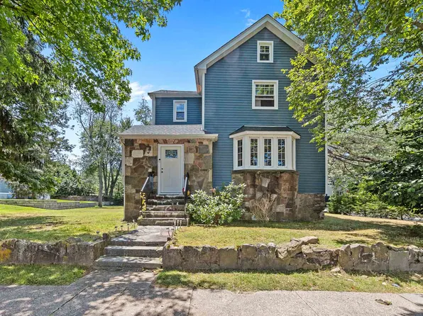 56 E Madison Ave, Cresskill, NJ 07626