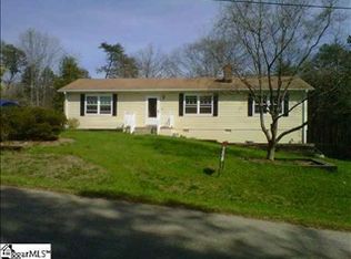 28 Blanche Rd, Greenville, SC 29617