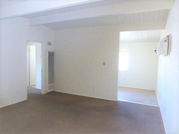 4th image of 134 S California St APT D