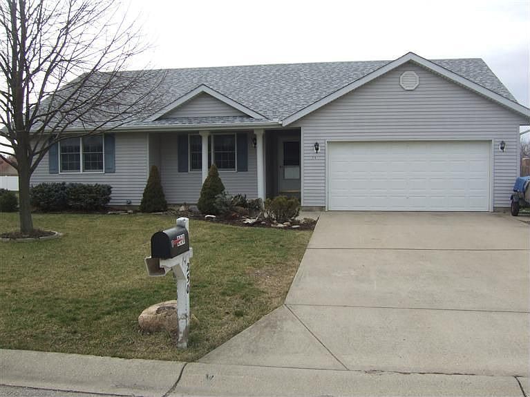1st image of 250 Wisteria Dr