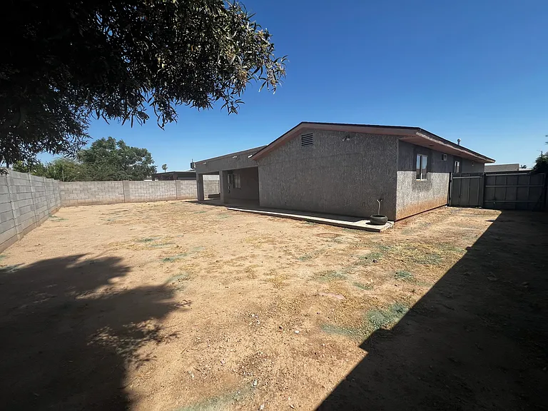 5930 W Whitton Ave — Photo 14