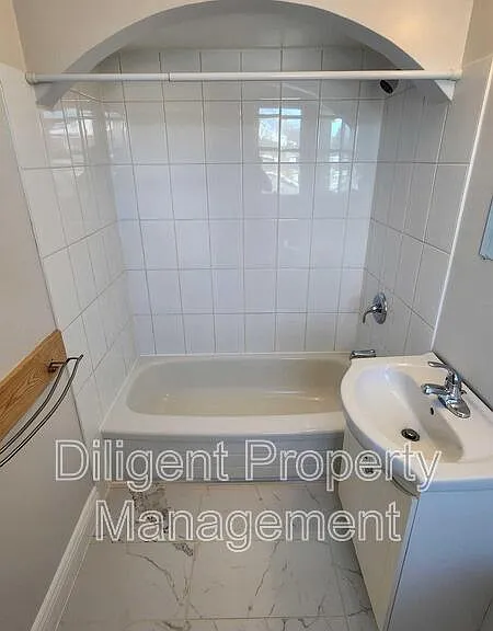 642 Bolivar St #UPPER EAST — Photo 30