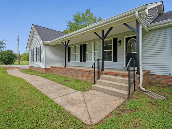 741 Trousdale Ferry Park, Lebanon, TN 37087