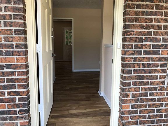 4th image of 7045 Glendora St
