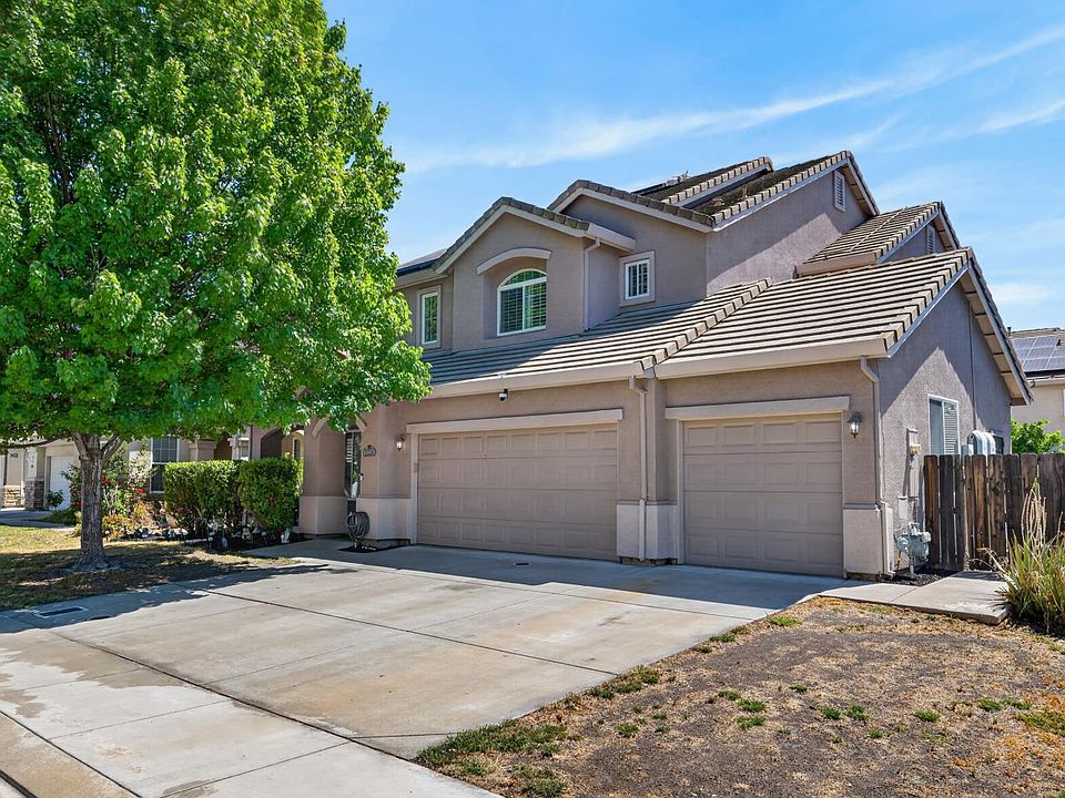 1st image of 10402 Big Oak Cir