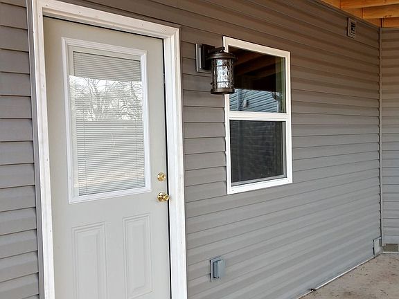 2nd image of 1176 Red Hill Rd APT 105