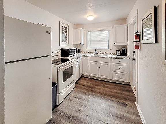 4th image of 5 Th Ave E #14934079